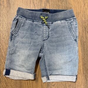 Joe’ jeans Kids Light Blue Denim Shorts - size 5